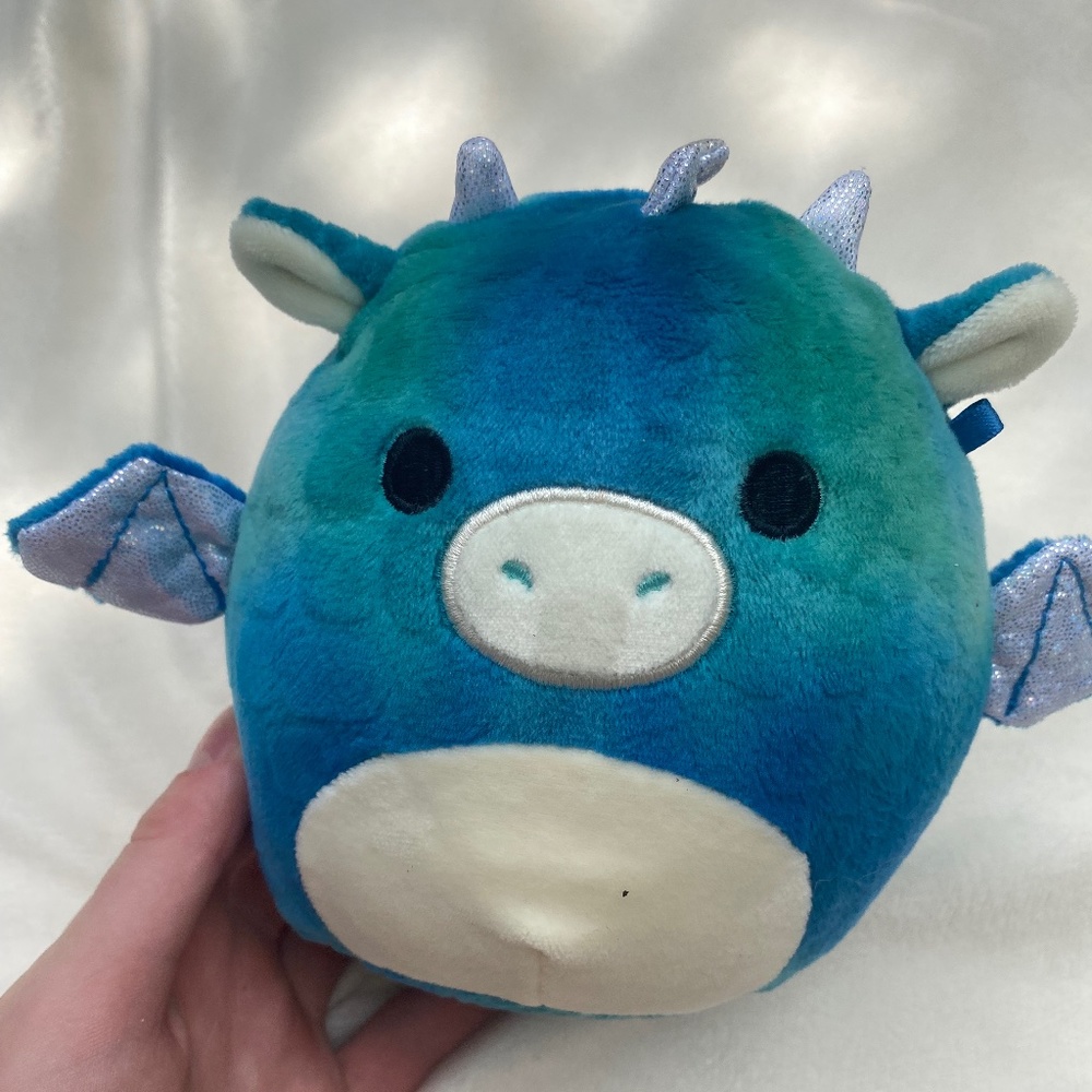 DOMINIC THE BLUE DRAGON